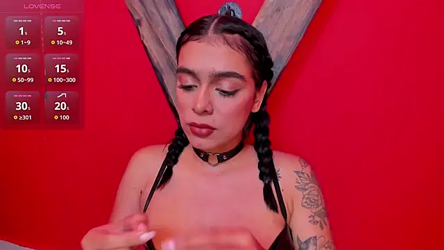 Foxy Assh  online show from 20, 5, 2026