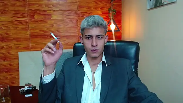 Bastiaan 28 online show from 17, 12, 2024