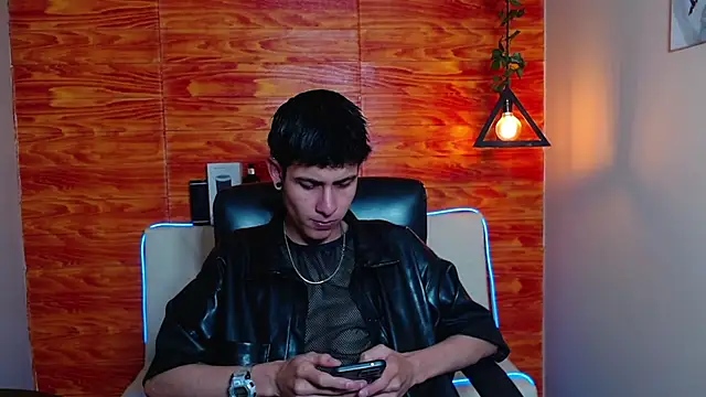 Bastiaan 28 online show from 22, 1, 2025