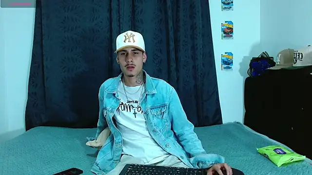 Bastiaan 28 online show from 11, 11, 2025