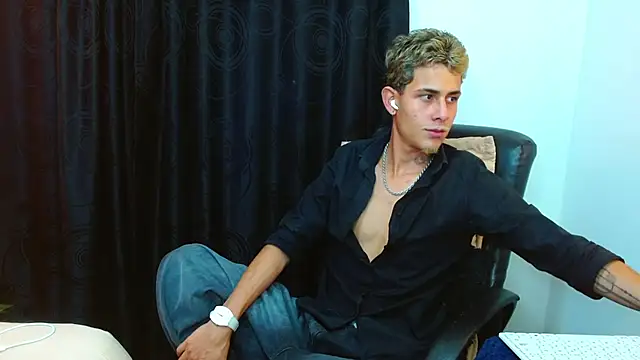 Snapshot of Bastiaan_28 chatting on 30, 3, 2026 Bastiaan 28 online show from 30, 3, 2026