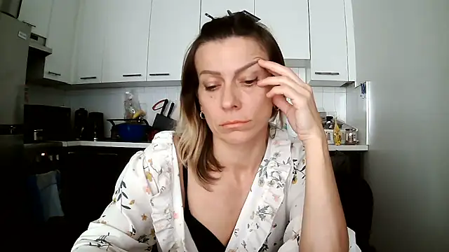 Snapshot of anechka1 chatting on 4, 6, 2026 anechka1 online show from 4, 6, 2026