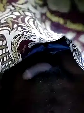 Snapshot of Sweety_Tamil_boy chatting on 28, 12, 2024 Sweety Tamil boy online show from 28, 12, 2024