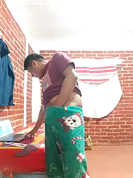 Cris ale1218 online show from 6, 11, 2025