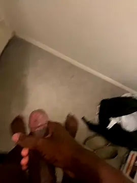 Snapshot of damien954 chatting on 30, 10, 2025 damien954 online show from 30, 10, 2025