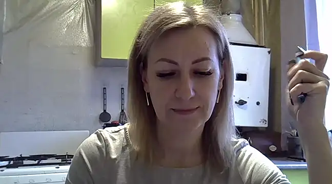 Snapshot of AshleyXHoney chatting on 28, 1, 2025 AshleyXHoney online show from 28, 1, 2025