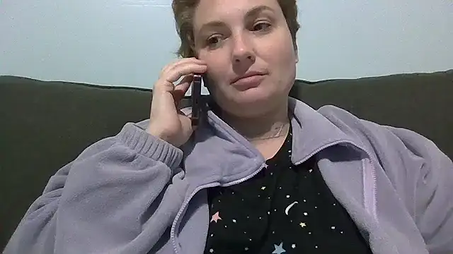 Snapshot of MilfyMrsRobinson chatting on 13, 3, 2026 MilfyMrsRobinson online show from 13, 3, 2026