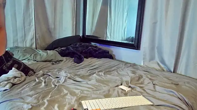 Snapshot of RyleyRydes chatting on 3, 2, 2025 RyleyRydes online show from 3, 2, 2025