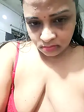 Snapshot of Love_Jenny chatting on 1, 1, 2025 Love Jenny online show from 1, 1, 2025