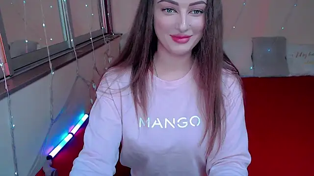 LizaSenri online show from 3, 2, 2026