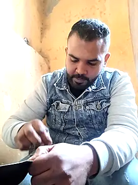 Snapshot of ListedLoin chatting on 8, 2, 2025 ListedLoin online show from 8, 2, 2025