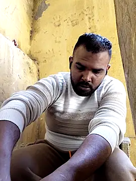 Snapshot of ListedLoin chatting on 4, 4, 2026 ListedLoin online show from 4, 4, 2026