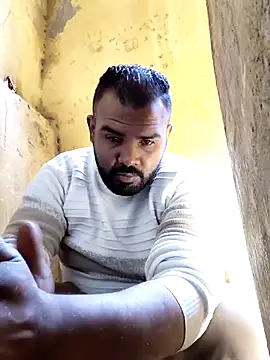 Snapshot of ListedLoin chatting on 6, 4, 2026 ListedLoin online show from 6, 4, 2026