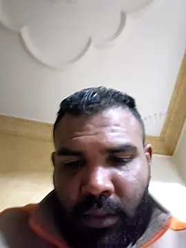 Snapshot of ListedLoin chatting on 9, 4, 2026 ListedLoin online show from 9, 4, 2026