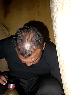 Snapshot of ListedLoin chatting on 19, 4, 2026 ListedLoin online show from 19, 4, 2026