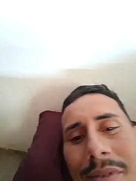 Snapshot of luissilva0071 chatting on 4, 5, 2026 luissilva0071 online show from 4, 5, 2026