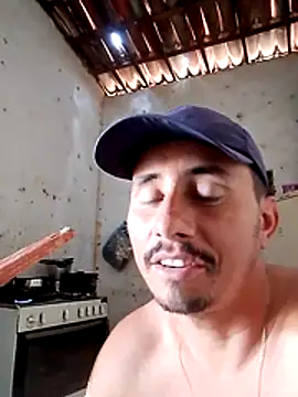 Snapshot of luissilva0071 chatting on 28, 7, 2026 luissilva0071 online show from 28, 7, 2026