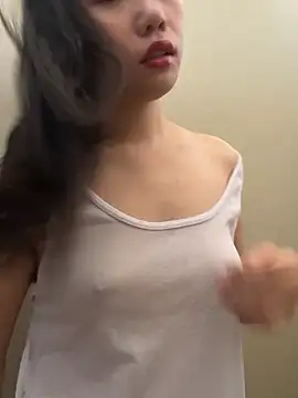 Eliza-E online show from 17, 12, 2025