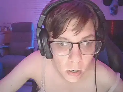 Snapshot of KaliSnow199623 chatting on 7, 12, 2024 KaliSnow199623 online show from 7, 12, 2024