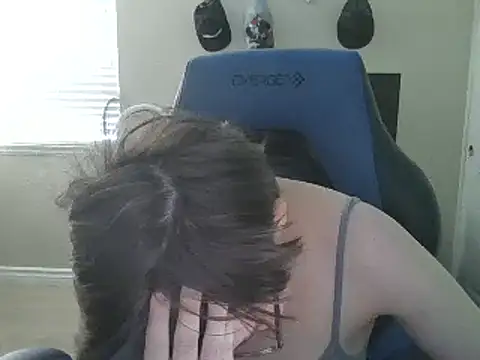 Snapshot of KaliSnow199623 chatting on 2, 2, 2025 KaliSnow199623 online show from 2, 2, 2025