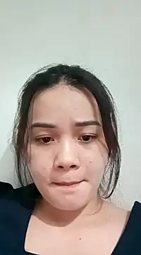 Ngoc-Trinh online show from 11, 12, 2024