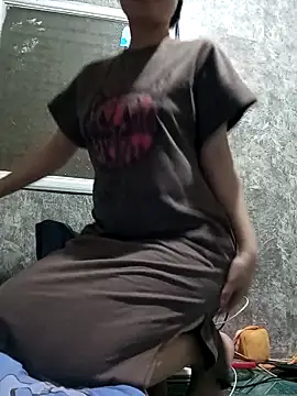 Ngoc-Trinh online show from 9, 3, 2026