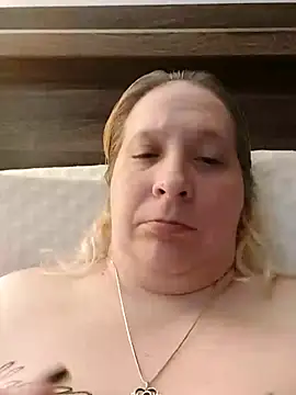 Snapshot of Icedcoffee2024 chatting on 2, 7, 2026 Icedcoffee2024 online show from 2, 7, 2026