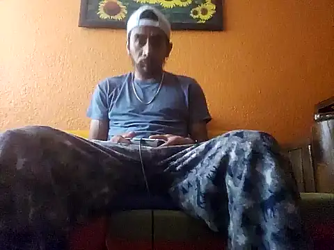Snapshot of Angel_Coronel chatting on 20, 1, 2025 Angel Coronel online show from 20, 1, 2025