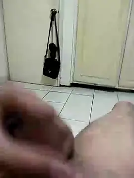 Snapshot of lokidotado23 chatting on 24, 12, 2024 lokidotado23 online show from 24, 12, 2024