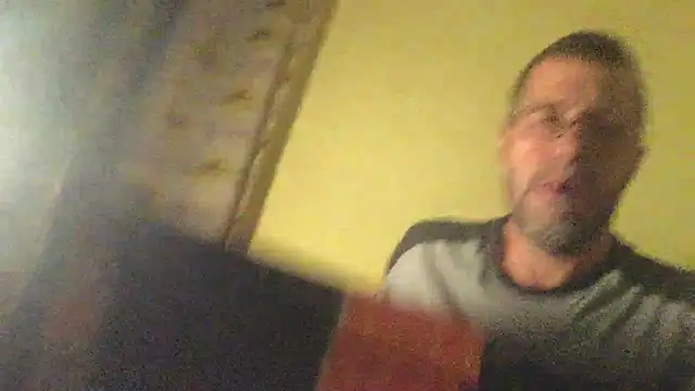 Snapshot of ___dude____ chatting on 16, 9, 2025    dude     online show from 16, 9, 2025