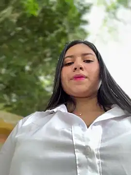 VAL PRINCESS online show from 4, 2, 2025