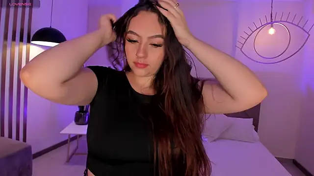 Snapshot of BellaRose_X chatting on 11, 3, 2025 BellaRose X online show from 11, 3, 2025