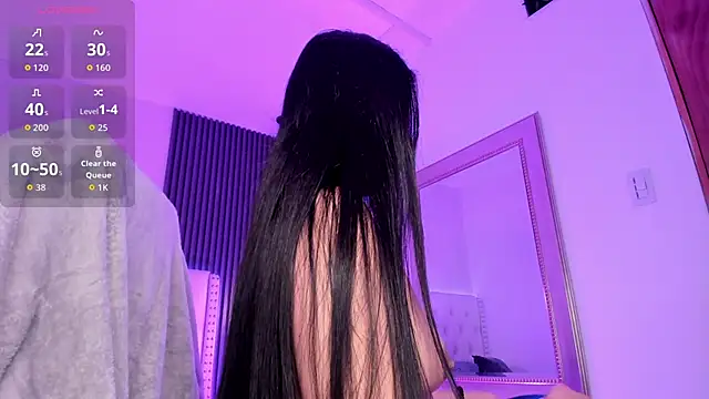 aliscollins  online show from 24, 9, 2025