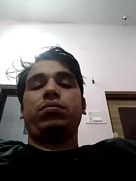 Snapshot of roadtucker123 chatting on 21, 12, 2024 roadtucker123 online show from 21, 12, 2024