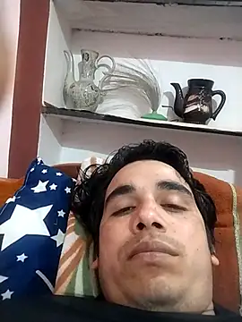 Snapshot of roadtucker123 chatting on 8, 3, 2025 roadtucker123 online show from 8, 3, 2025