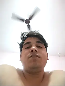 Snapshot of roadtucker123 chatting on 13, 2, 2026 roadtucker123 online show from 13, 2, 2026