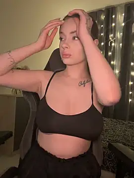  MayShy  online show from 18, 12, 2024