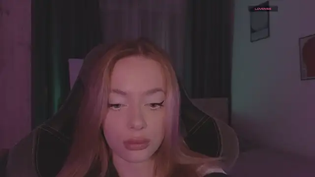  MayShy  online show from 19, 9, 2025