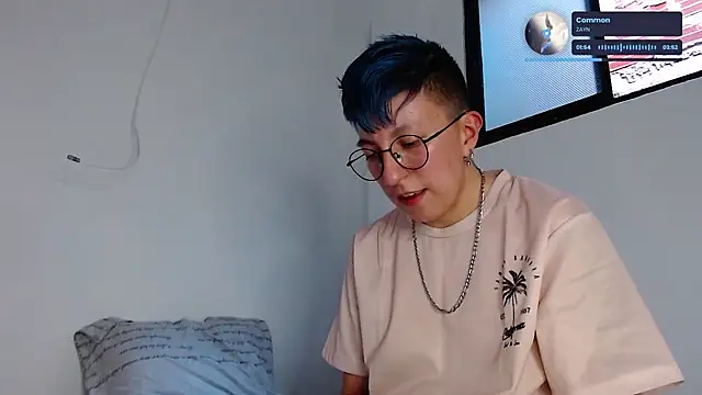 Sexyboy 666 online show from 8, 9, 2025