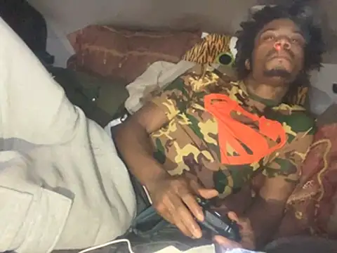 SlimeCrownzOut5 online show from 1, 2, 2026