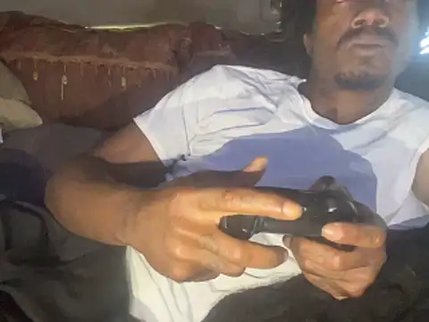 SlimeCrownzOut5 online show from 18, 3, 2026