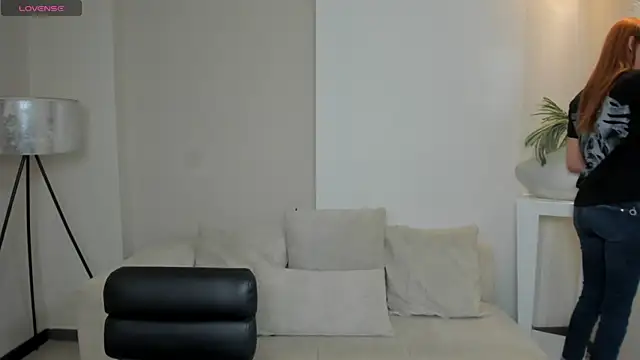 Snapshot of AnaisNin chatting on 14, 7, 2026 AnaisNin online show from 14, 7, 2026