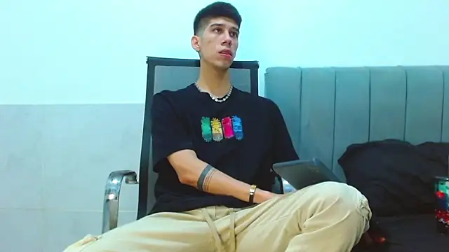 Snapshot of jhony-sex chatting on 14, 3, 2026 jhony-sex online show from 14, 3, 2026