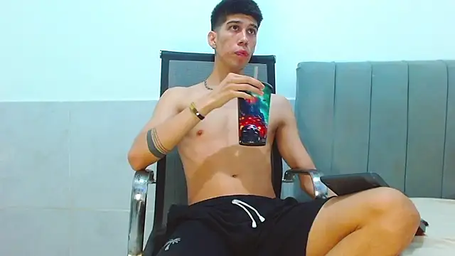 Snapshot of jhony-sex chatting on 2, 4, 2026 jhony-sex online show from 2, 4, 2026