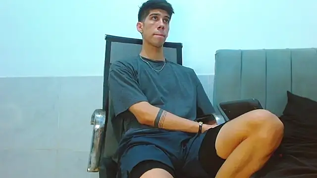 jhony-sex online show from 5, 8, 2026