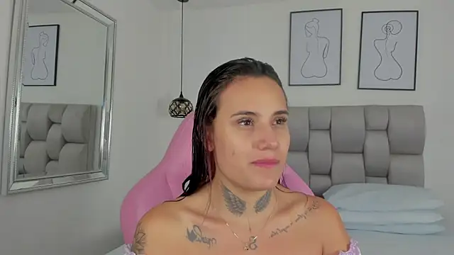 Susan-Sweet-7 online show from 12, 10, 2025