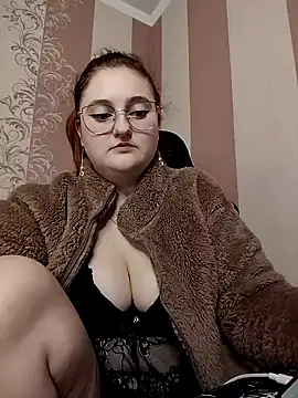 Snapshot of WhiteBellaX chatting on 3, 2, 2026 WhiteBellaX online show from 3, 2, 2026