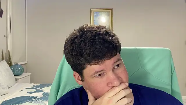 Snapshot of Lorenzo_hernandez chatting on 5, 1, 2025 Lorenzo hernandez online show from 5, 1, 2025