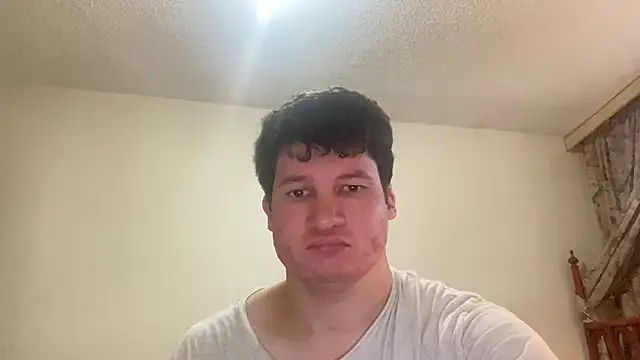 Snapshot of Lorenzo_hernandez chatting on 16, 2, 2025 Lorenzo hernandez online show from 16, 2, 2025