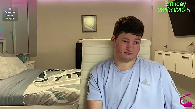 Snapshot of Lorenzo_hernandez chatting on 17, 10, 2025 Lorenzo hernandez online show from 17, 10, 2025